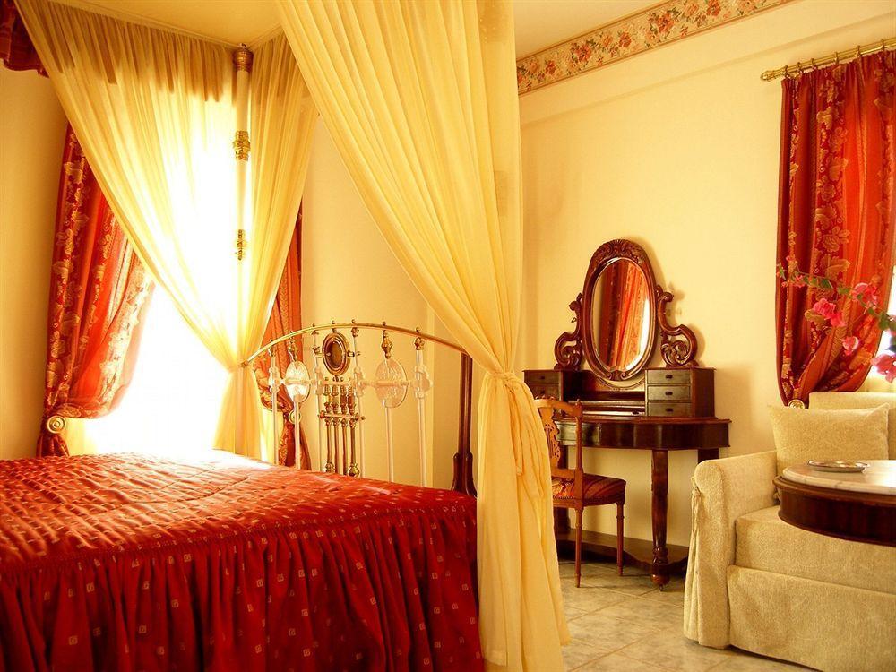 Emilia Luxury Apartments Megas Gialos - Nites ภายนอก รูปภาพ
