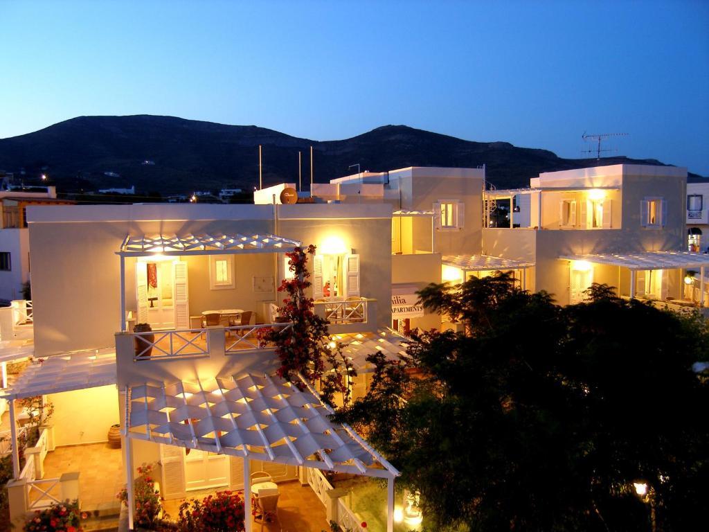Emilia Luxury Apartments Megas Gialos - Nites ภายนอก รูปภาพ