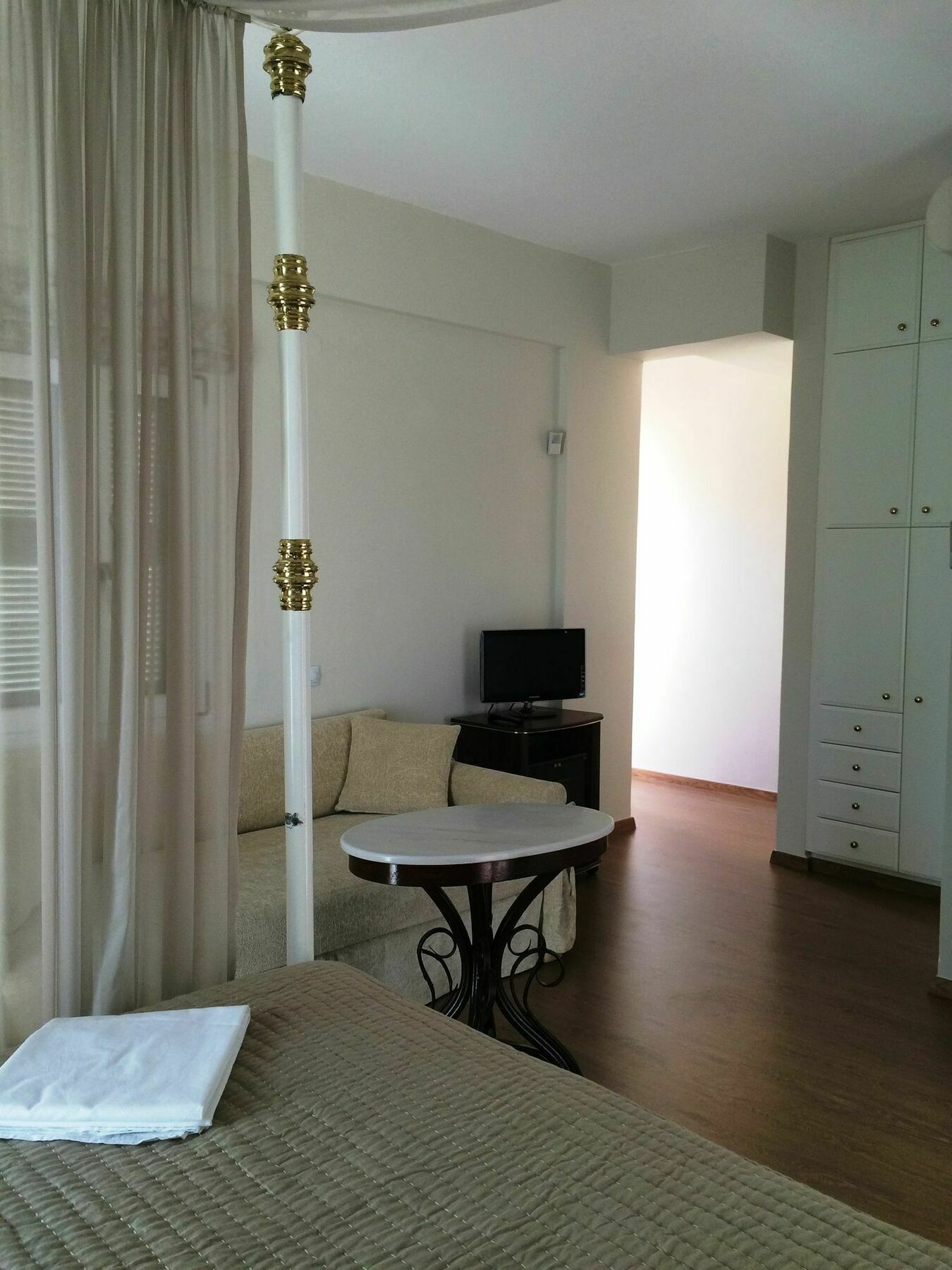 Emilia Luxury Apartments Megas Gialos - Nites ภายนอก รูปภาพ
