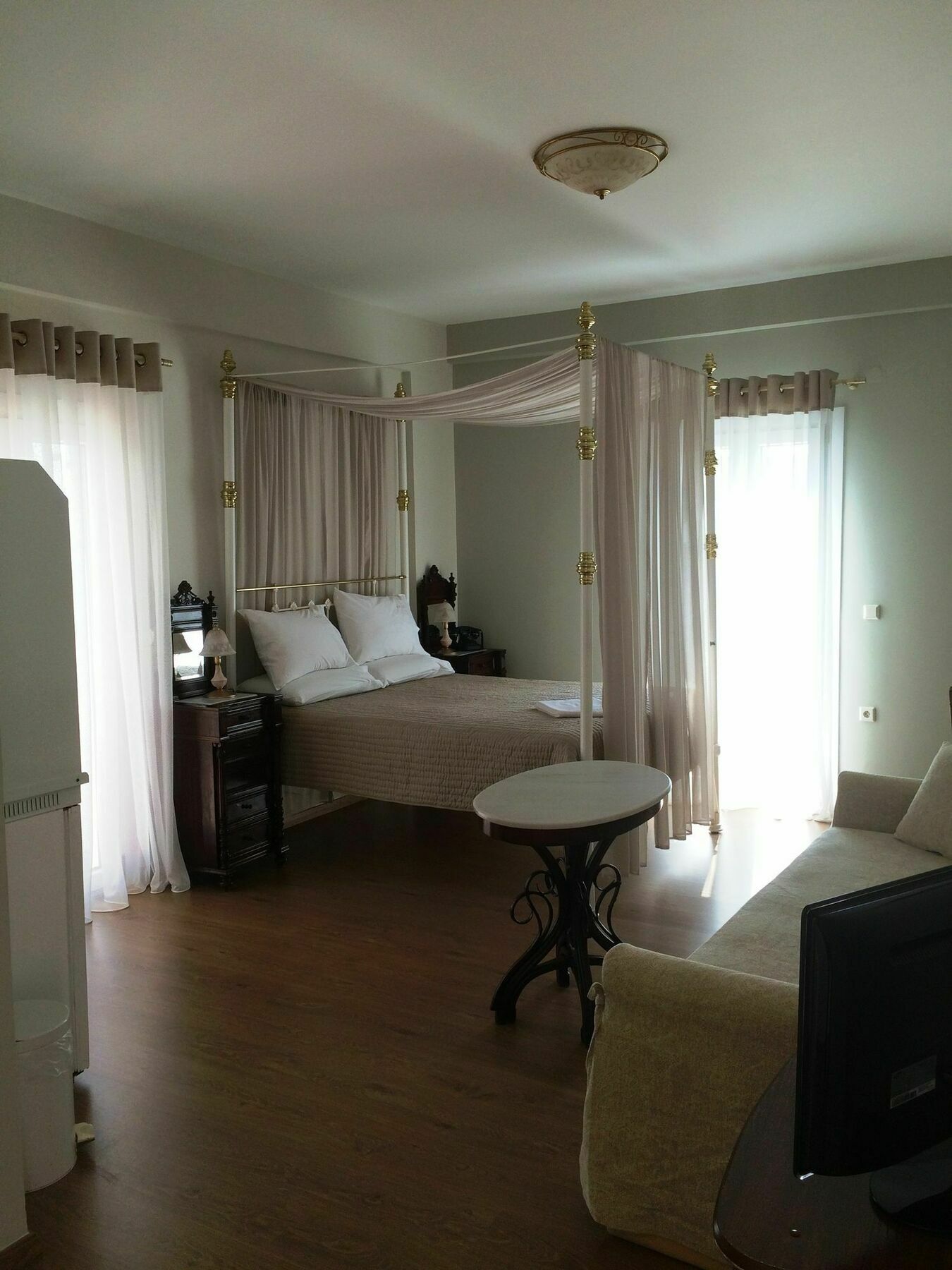 Emilia Luxury Apartments Megas Gialos - Nites ภายนอก รูปภาพ