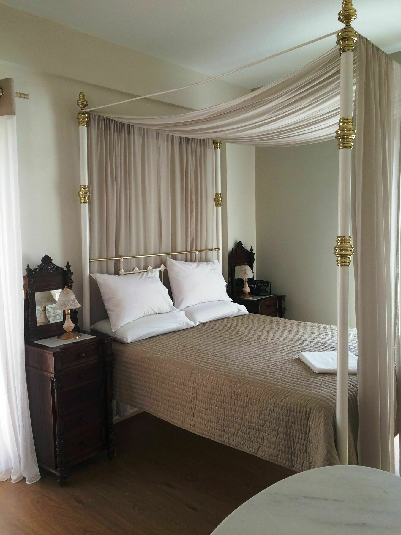 Emilia Luxury Apartments Megas Gialos - Nites ภายนอก รูปภาพ